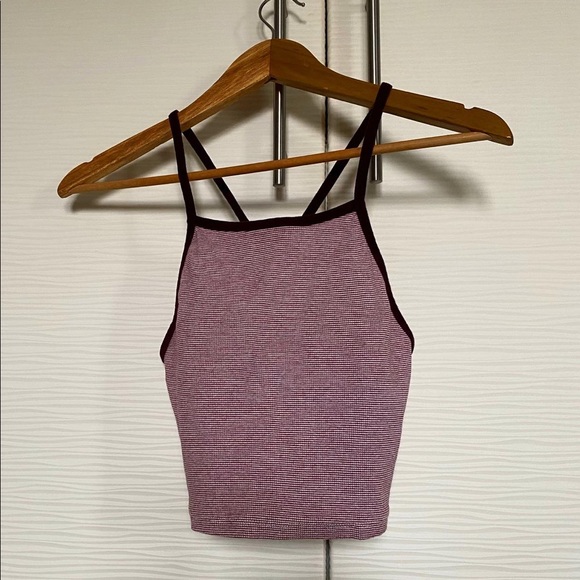 Cropped Tank - Picture 2 of 4